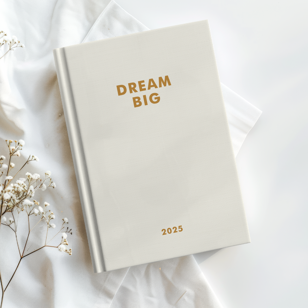 The LIFE PLANNER 2025 • DREAM BIG • CREAM