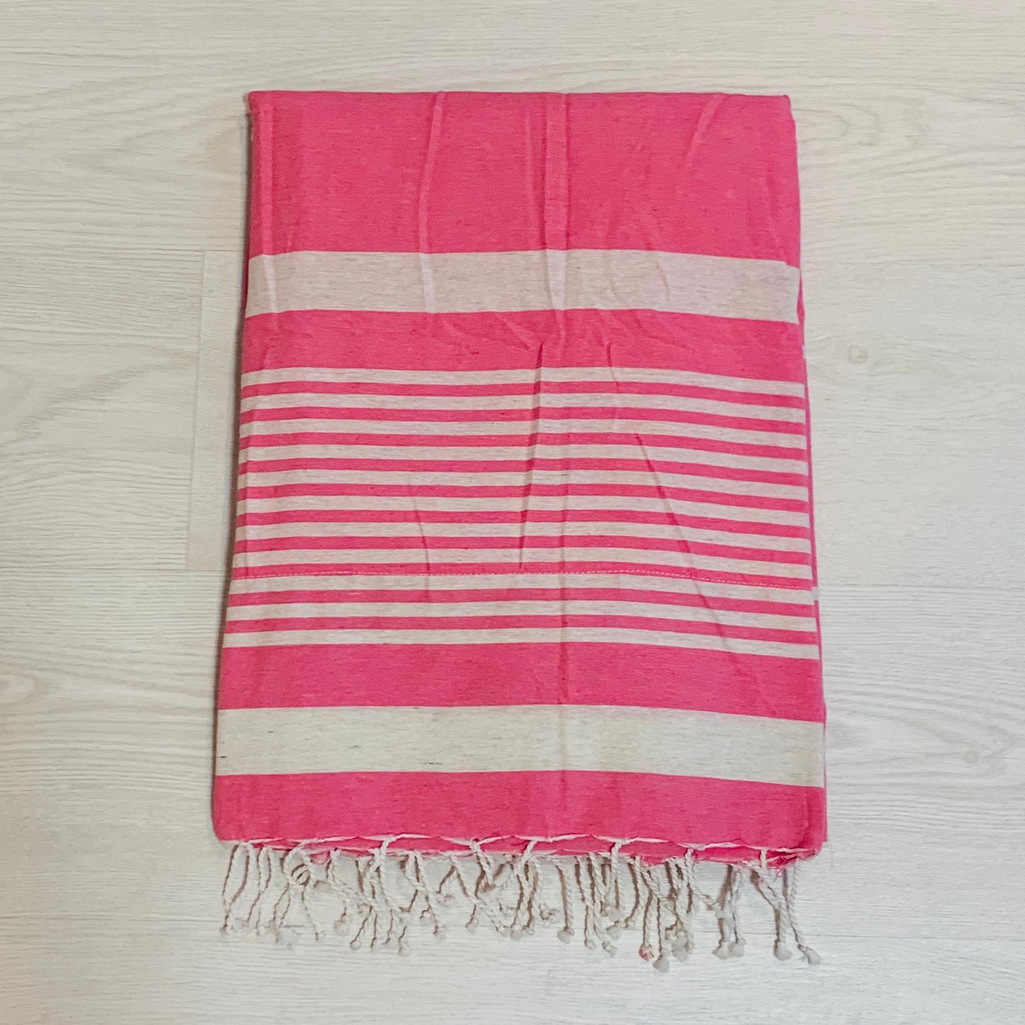 MONOGRAM BEACH TOWEL | Toalha de praia personalizada com monograma