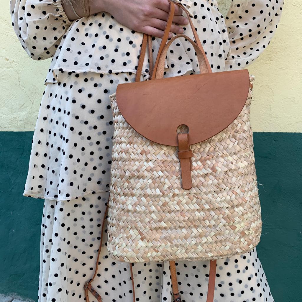 LILLY BACKPACK | Mochila em palma e pele
