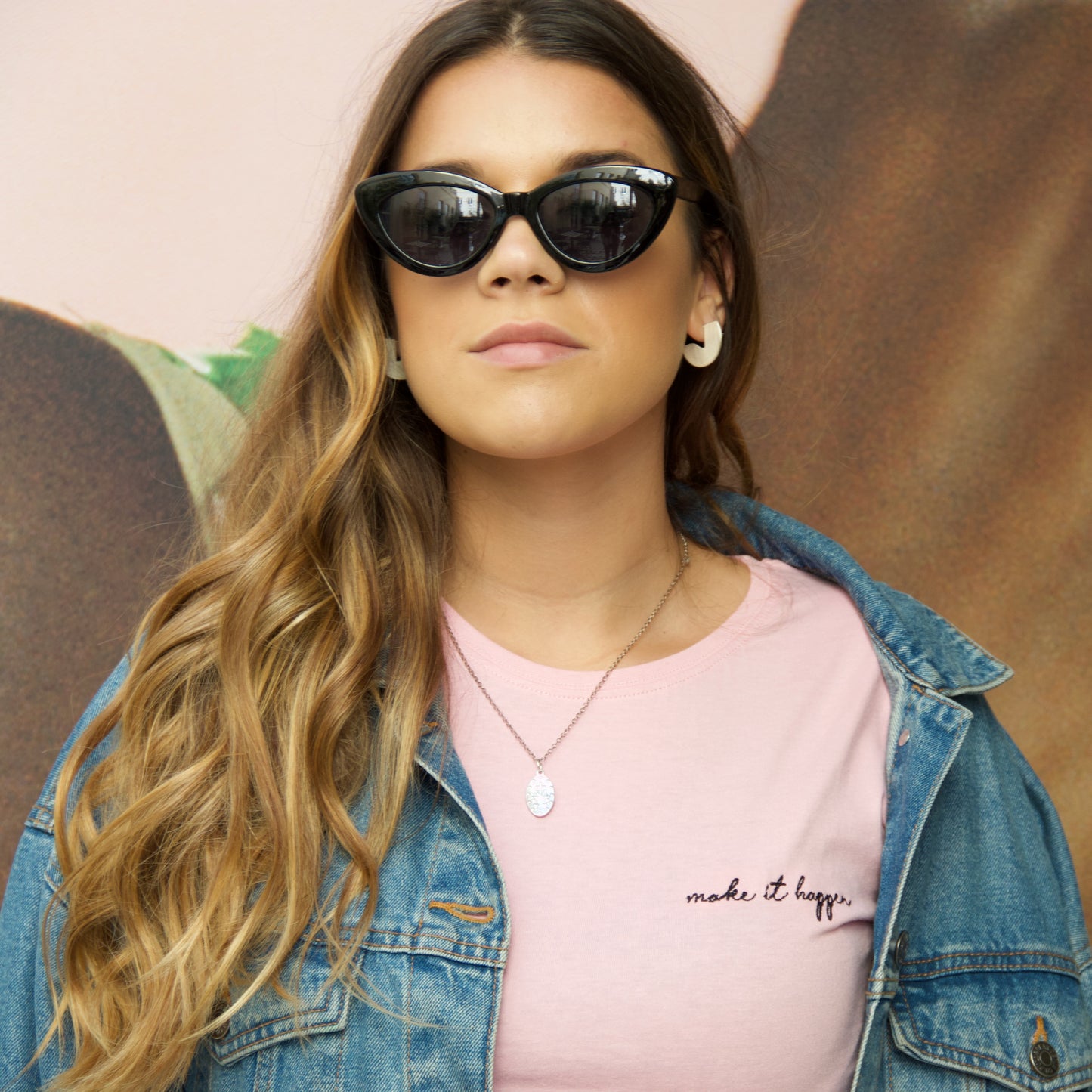 * Make it happen * EMBROIDERED TEE L&G | T-shirt bordada Make it happen