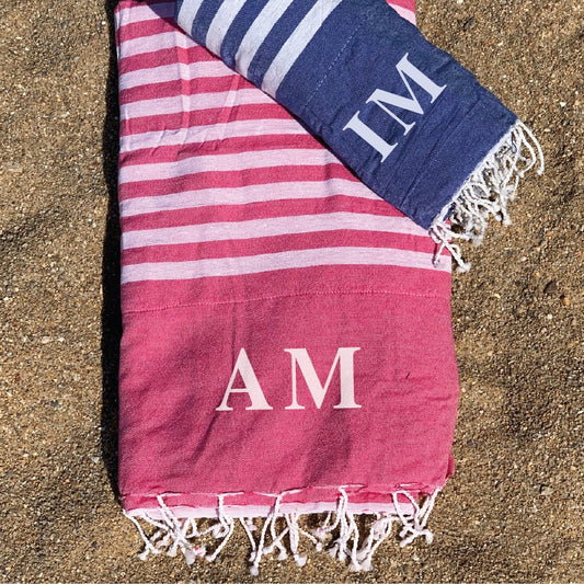 MONOGRAM BEACH TOWEL | Toalha de praia personalizada com monograma