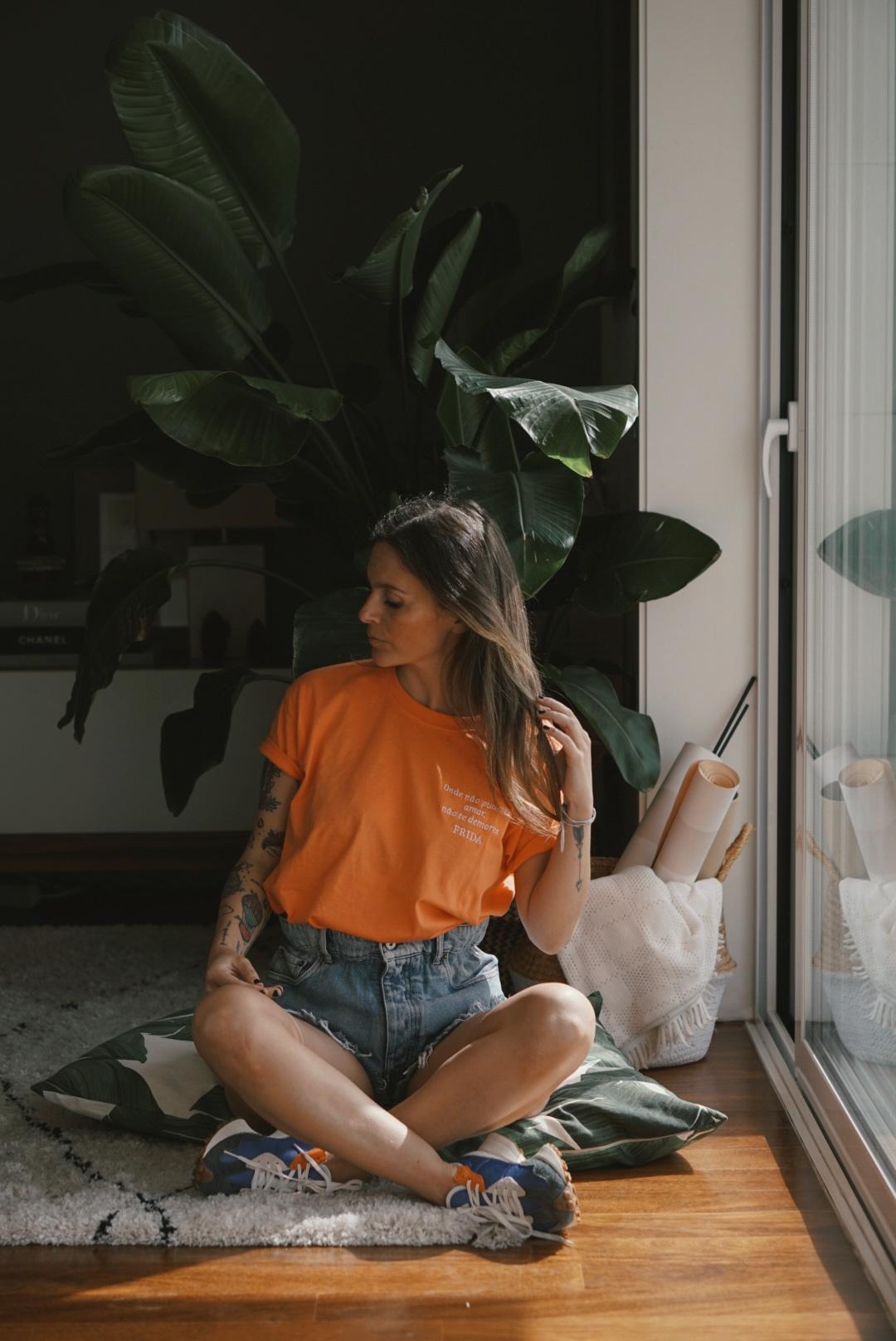 * FRIDA * TEE by Maryzinha - PEACH * PÊSSEGO
