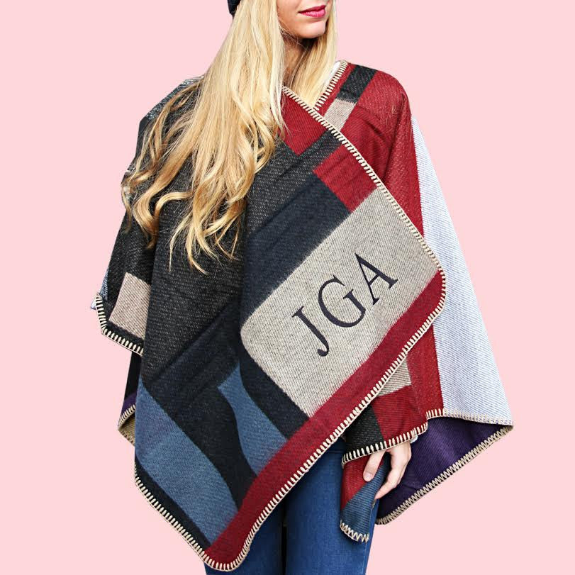 MONOGRAM CAPE | CAPA PERSONALIZADA
